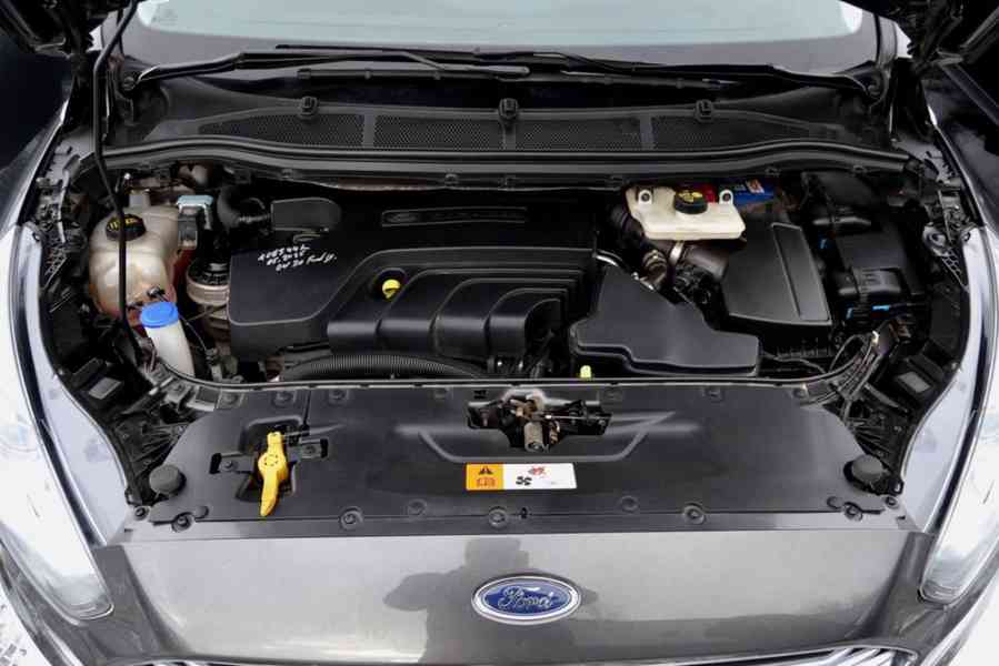 Ford S-Max 2.0 TDCI 110kW Titanium 7 míst - foto 19