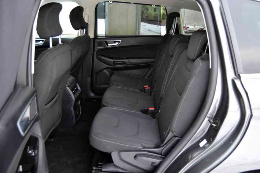 Ford S-Max 2.0 TDCI 110kW Titanium 7 míst - foto 12