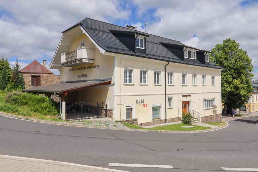 Prodej apartmánu - bytu 2+kk (52m2) v Hartmanicích, Šumava - foto 2