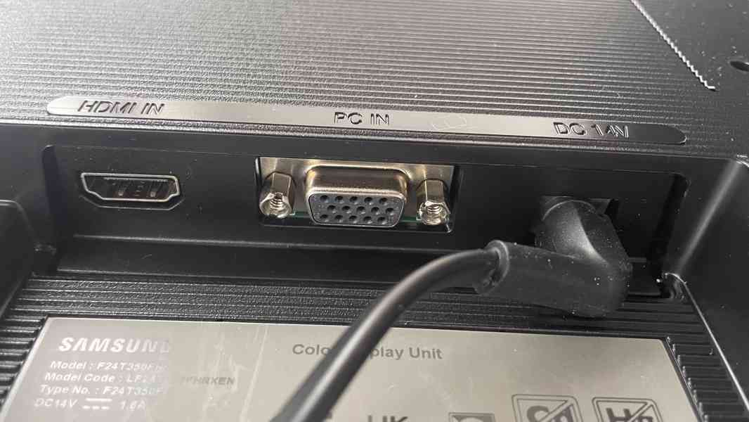 Monitor Samsung F24T350 prakticky nepoužitý - foto 3