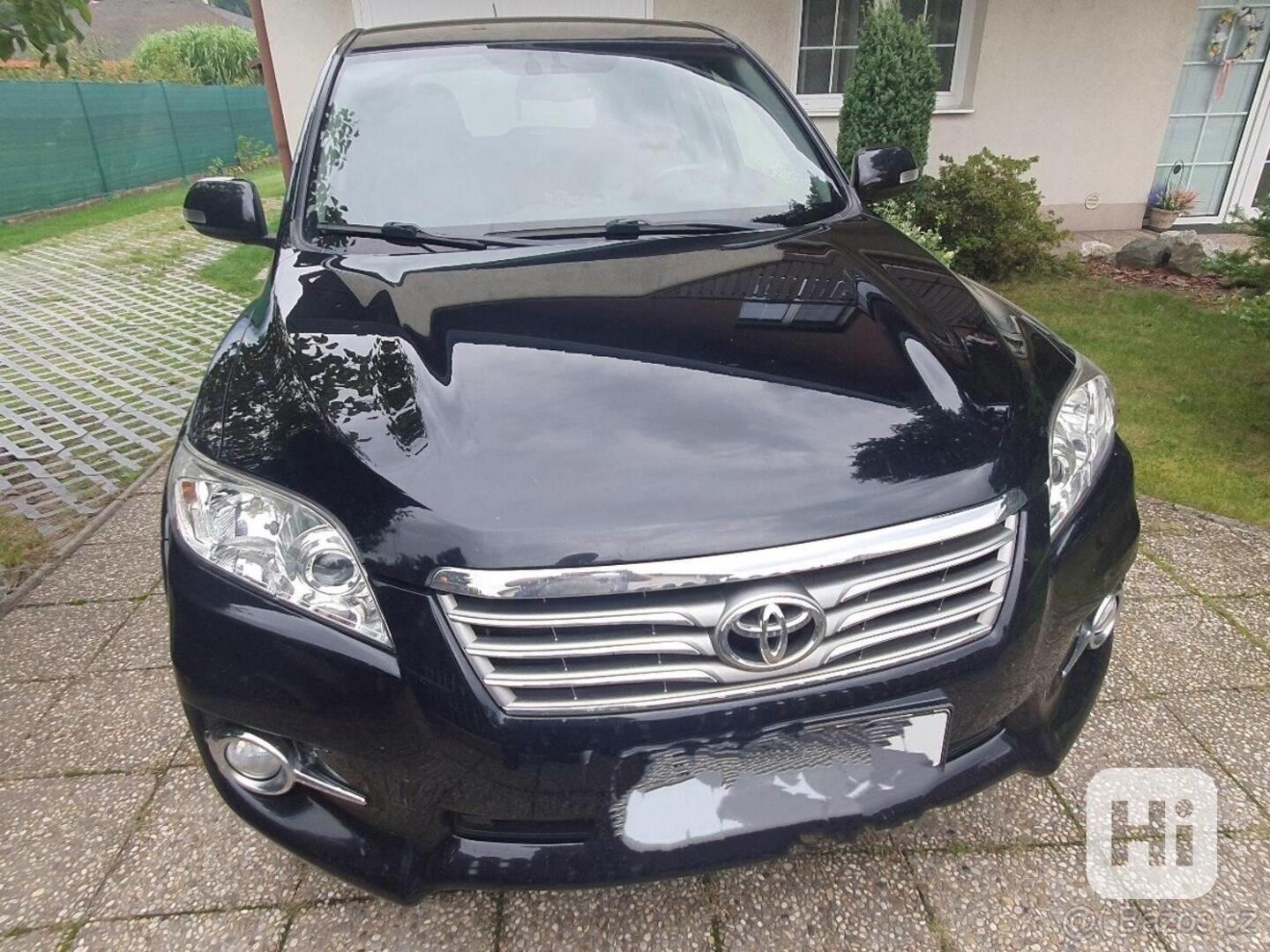 Toyota RAV4 2,2   2011, 4x4 - foto 1