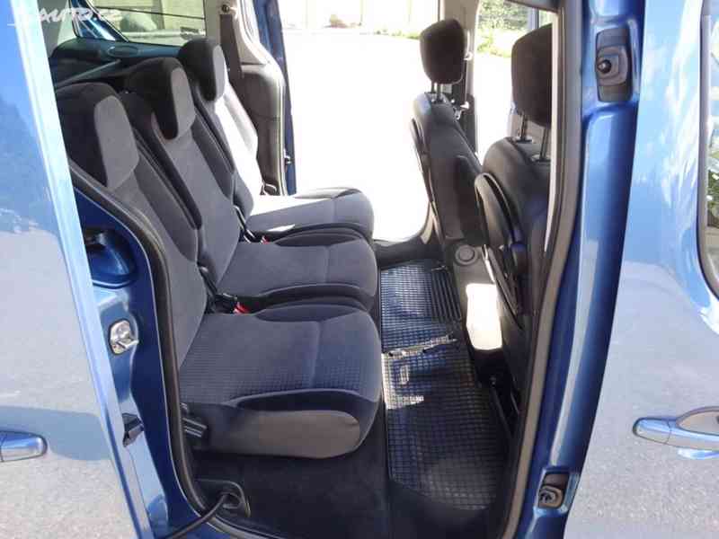 Citroen Berlingo 1.6 HDI r.v.2009 (66 kw) Koupeno v ČR - foto 15