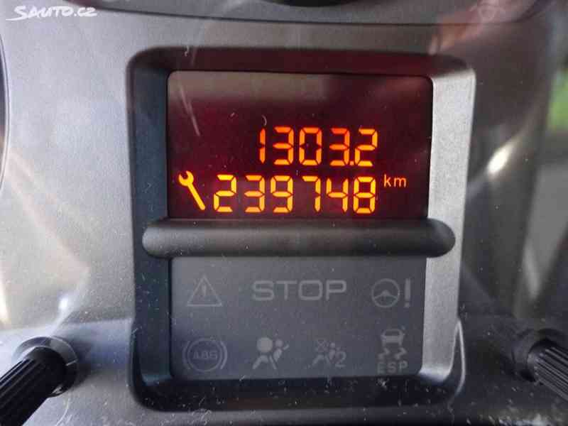 Citroen Berlingo 1.6 HDI r.v.2009 (66 kw) Koupeno v ČR - foto 7