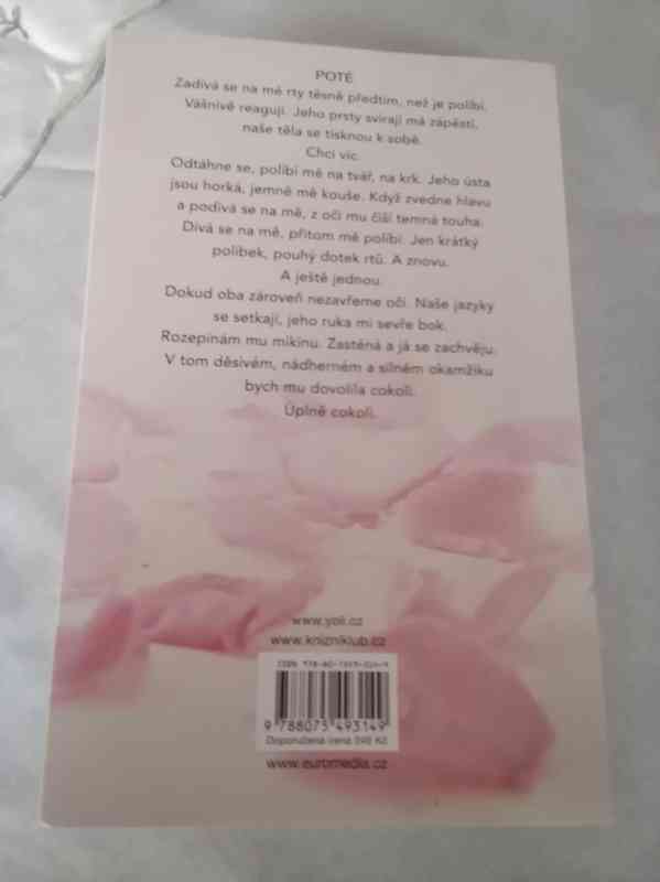 Růže pro Charltte - román pro ženy - foto 7