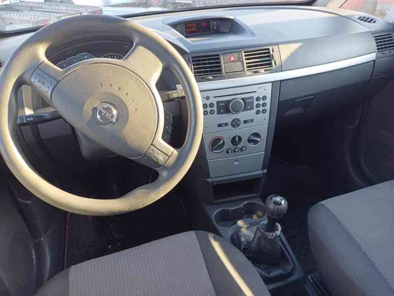 Opel Meriva 1.4 Twinport 66Kw RV.2006 naj.130tis. - NOVÁ STK - foto 2