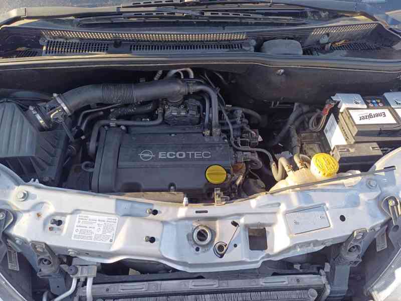 Opel Meriva 1.4 Twinport 66Kw RV.2006 naj.130tis. - NOVÁ STK - foto 5