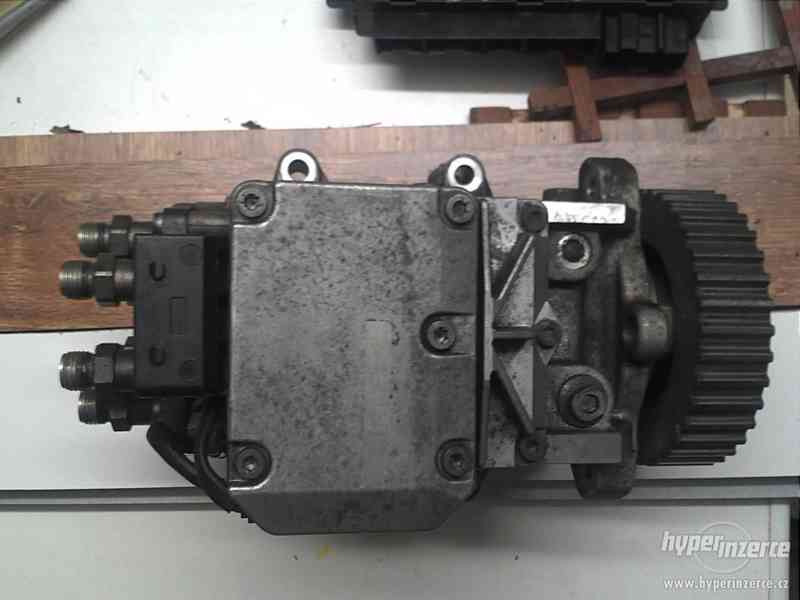 Prodám vstřikovaci čerpadlo AUDI,VW, 059130106K - foto 2