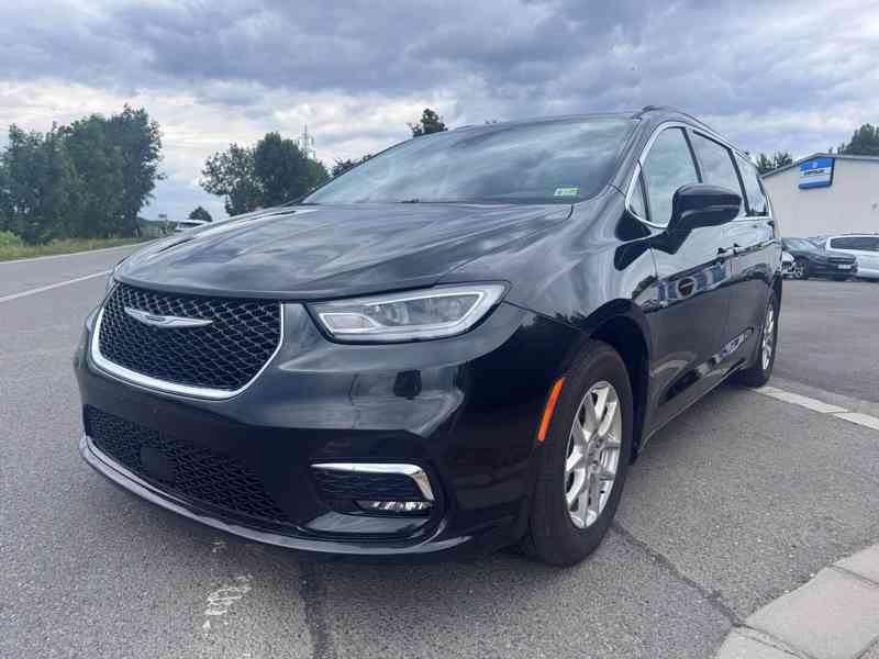 Chrysler Pacifica 3,6 L RU Čočka Adapt 2022 - foto 6