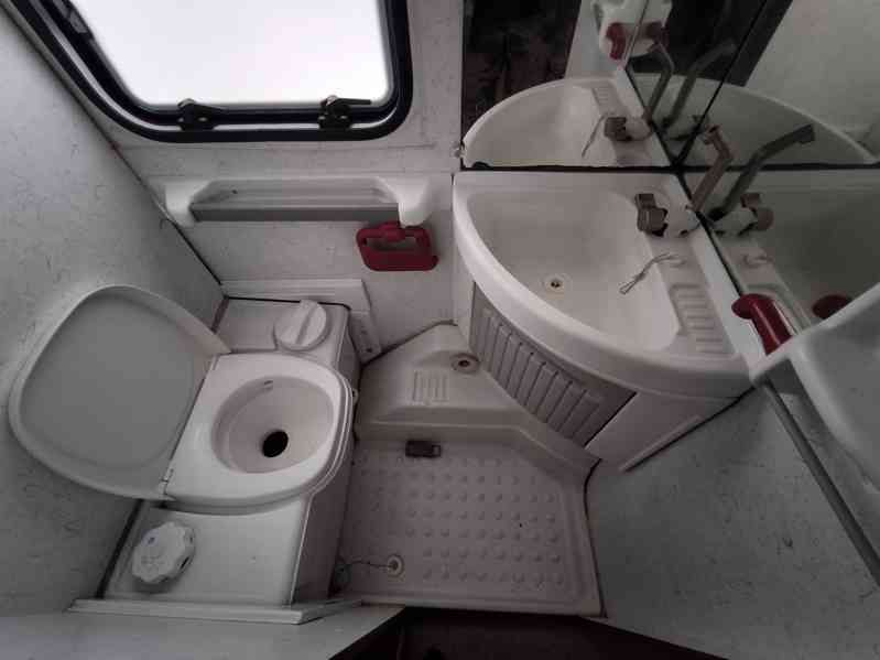 Liberty 550, pěkná chatka na pevné stání, dovoz možný. - foto 9