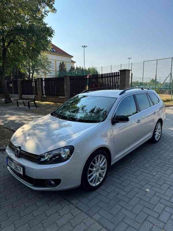 Volkswagen Golf 1,2   TSi 77kW 2012 Style - foto 4