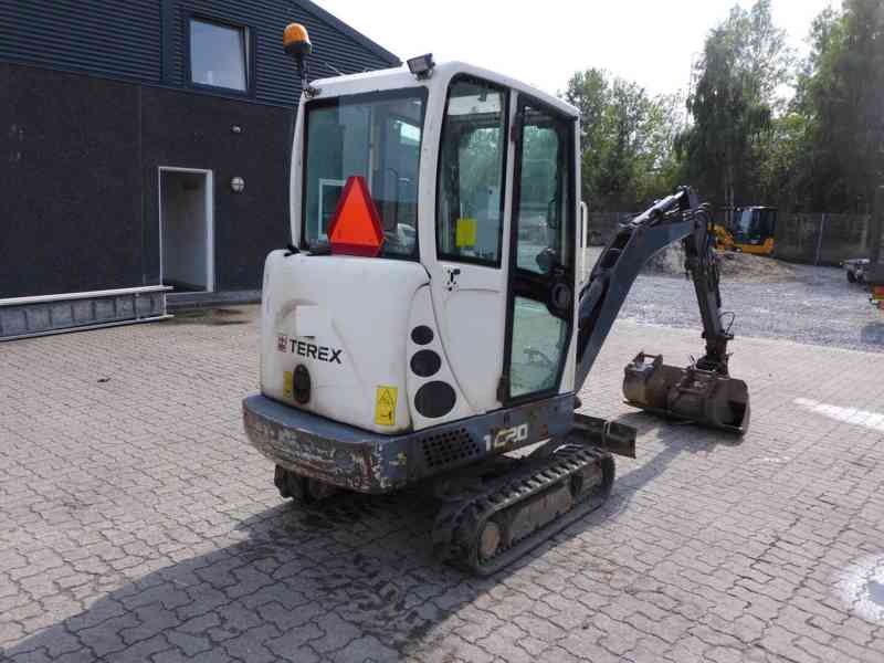  Minibagr Terex TC-T20T - výborný stav - foto 2