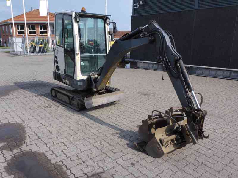  Minibagr Terex TC-T20T - výborný stav - foto 3