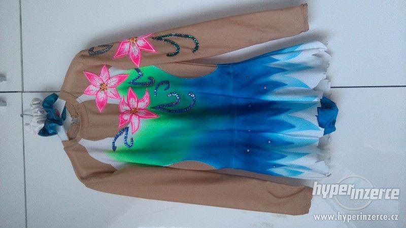 dresy na moderní gymnastiku - foto 9