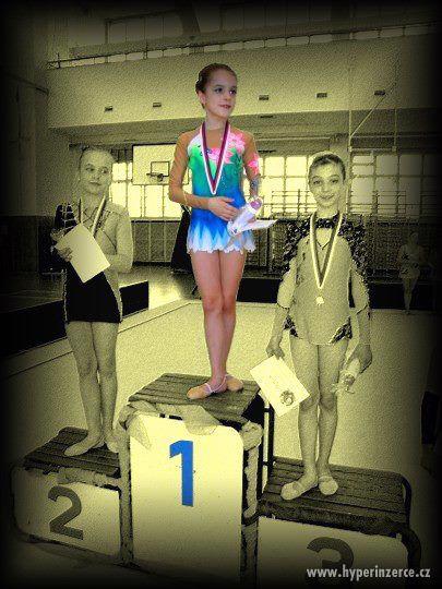 dresy na moderní gymnastiku - foto 13