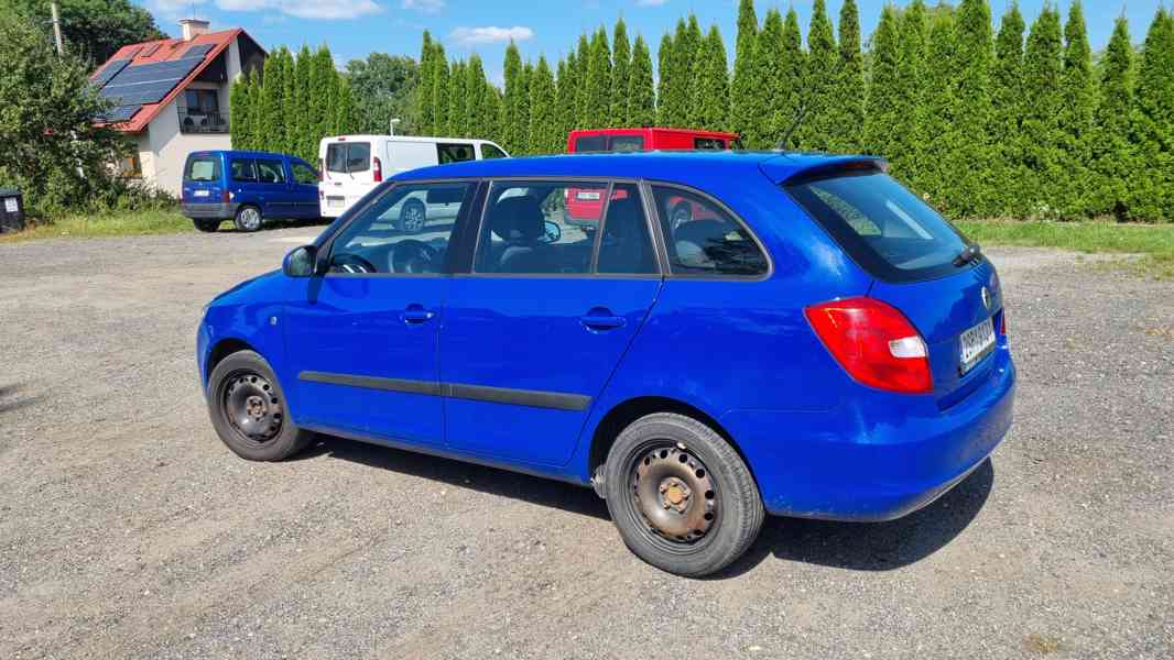 Škoda Fabia II Combi 1.4. 16v 63kW 2009 - foto 3