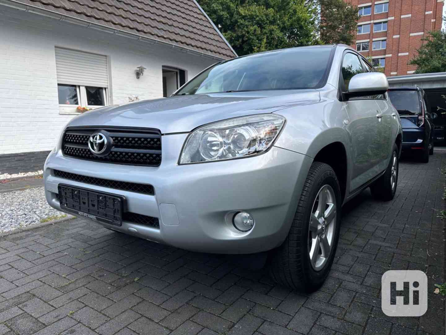 Toyota RAV 4 2,0i  Sol benzín 112kw - foto 1