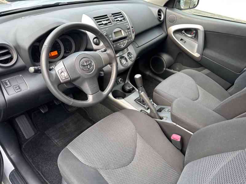 Toyota RAV 4 2,0i  Sol benzín 112kw - foto 6