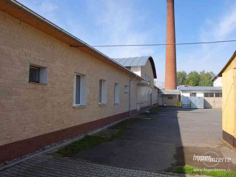 Průmyslový areál 8400 m2 Rakovnicko - foto 4