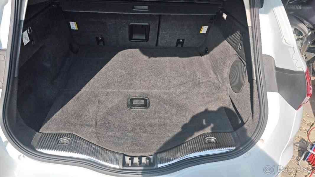 Ford Mondeo 2,0   4x4, 132 kW, nez. topení, pano - foto 14
