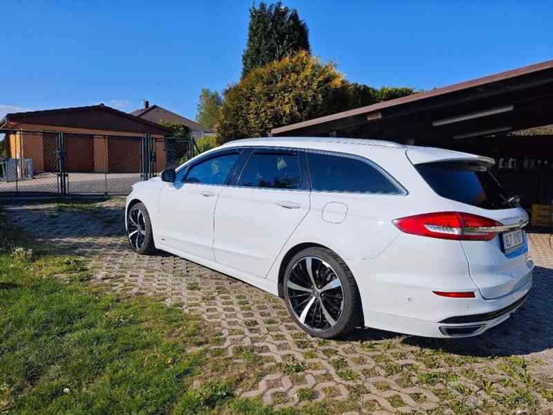 Ford Mondeo 2,0   4x4, 132 kW, nez. topení, pano - foto 15