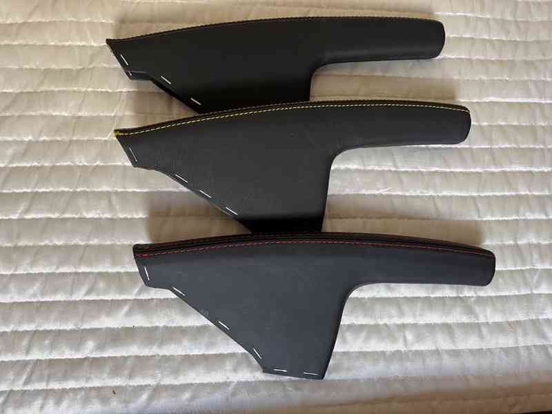 Kožená  rukojeť ruční brzdy pro vozy Škoda. Nová, originál! - foto 3