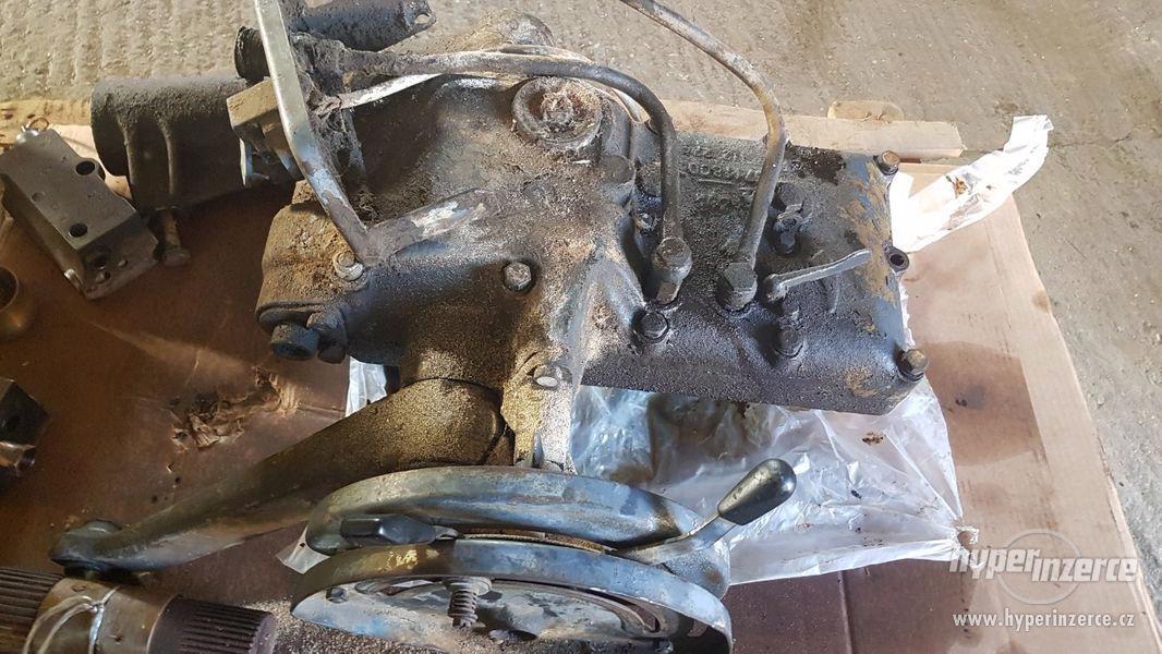 hydraulika na diely na traktor zetor - foto 1