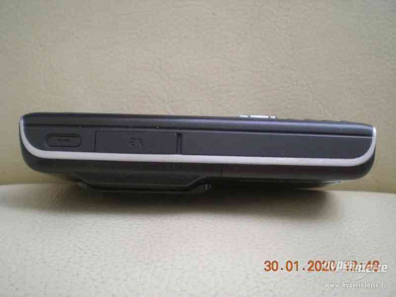 Sony Ericsson K800i - plně funkční mobilní telefony z r.2006 - foto 5