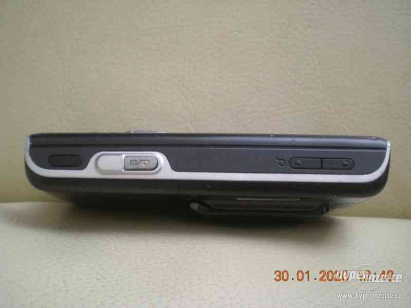 Sony Ericsson K800i - plně funkční mobilní telefony z r.2006 - foto 6
