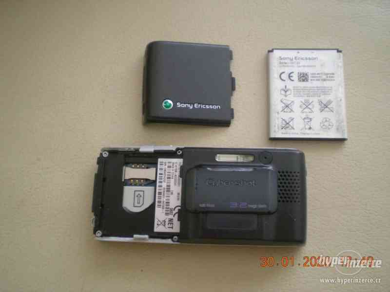 Sony Ericsson K800i - plně funkční mobilní telefony z r.2006 - foto 11