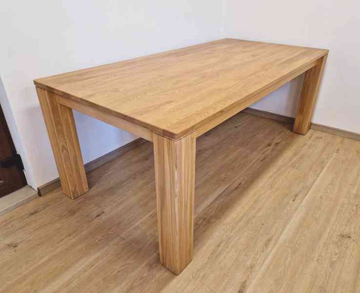 SLEVA - NOVÝ ROZKLÁDACÍ STŮL DUB MASIV - foto 2