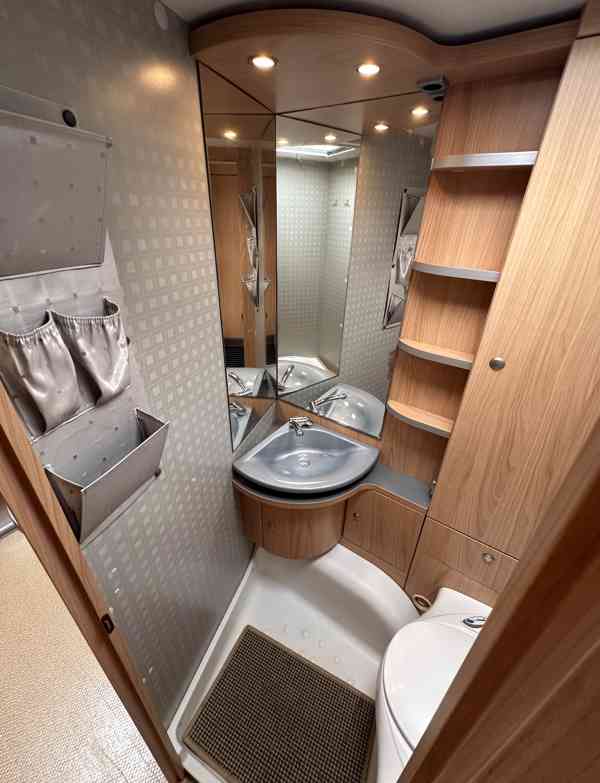 Bürstner Belcanto 525 TK 2009, PALANDY+AUT. MOVER+2 STANY+TV - foto 11