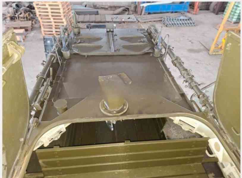 ótéčko obrněný transportér OT64 R3MT 8míst vojenská technika - foto 5