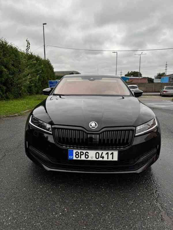 Škoda Superb 2,0   Superb III L&K - foto 7