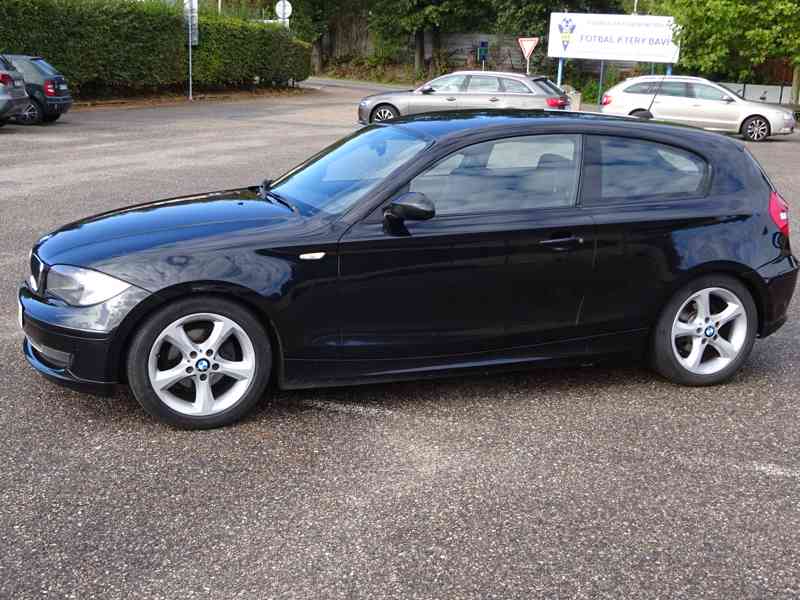 BMW 1 1.6i r.v.2009 (90 kw) stk:8/2025 - foto 3