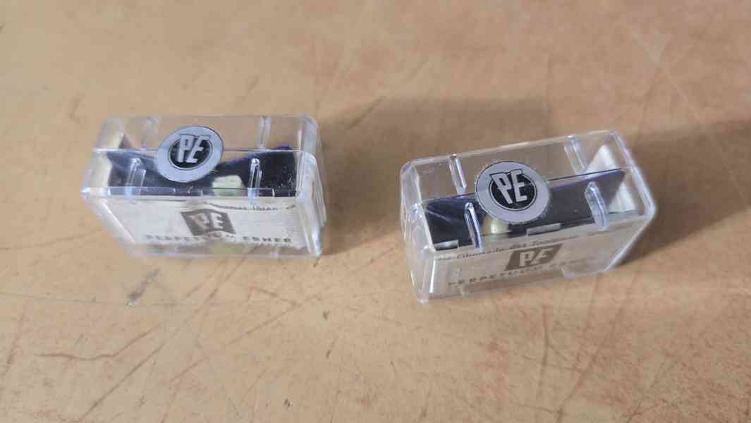 Krásný gramofon TESLA - SUPRAPHON NC 410 - foto 9