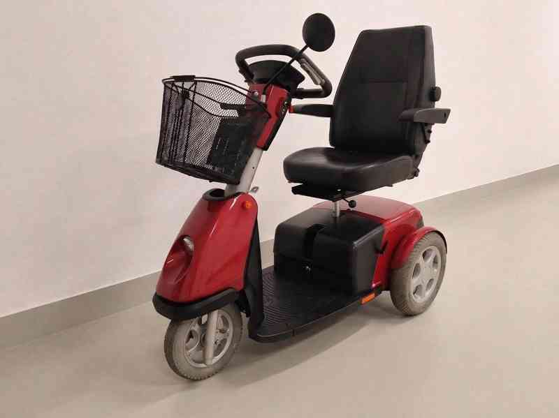 Elektrický invalidní skútr Handicare Trophy 6  - foto 2