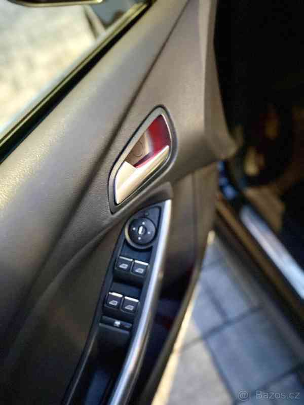Ford Focus MK3 2012 automat 1.6i 96kW - foto 8
