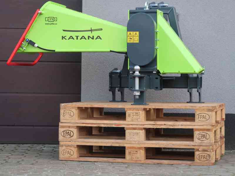 štěpkovač špalíkovač za traktor JIRBO KATANA - foto 4