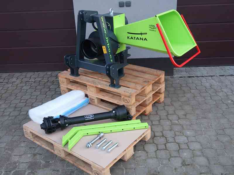 štěpkovač špalíkovač za traktor JIRBO KATANA - foto 5