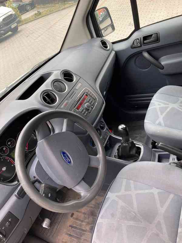 Ford Transit Connect 1.8 2013 - foto 8