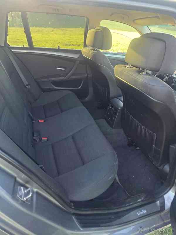 BMW Řada 5 2,0   520d - foto 11