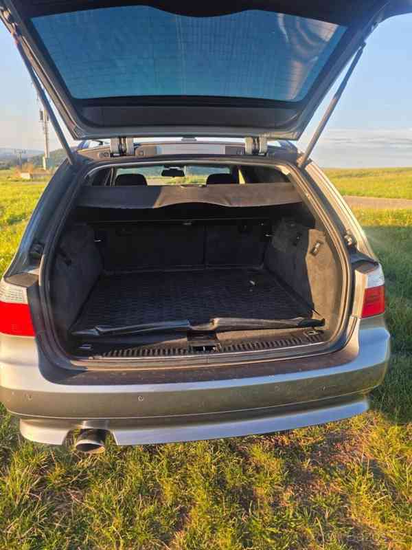 BMW Řada 5 2,0   520d - foto 4