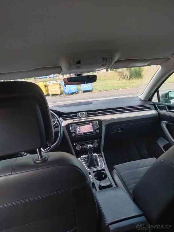 Volkswagen Passat 2,0 B8 Highline 2015 TDI - foto 4