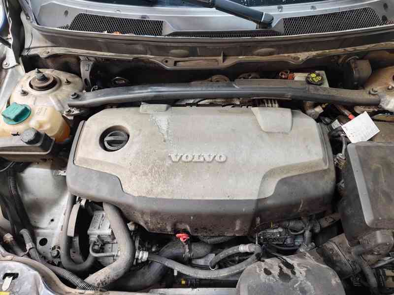 Volvo XC90 D5 Summum 136kw - foto 8