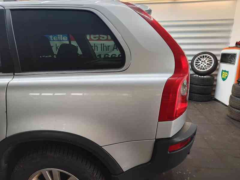 Volvo XC90 D5 Summum 136kw - foto 34
