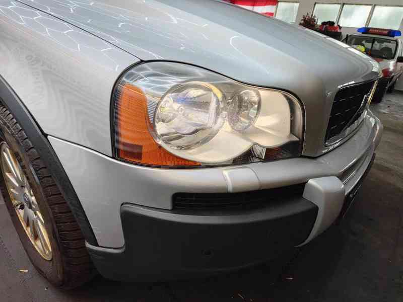 Volvo XC90 D5 Summum 136kw - foto 46