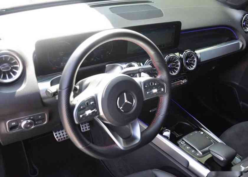 Mercedes-Benz GLB 200d 4MATIC TAŽNÉ PANORAMA ČR - foto 14