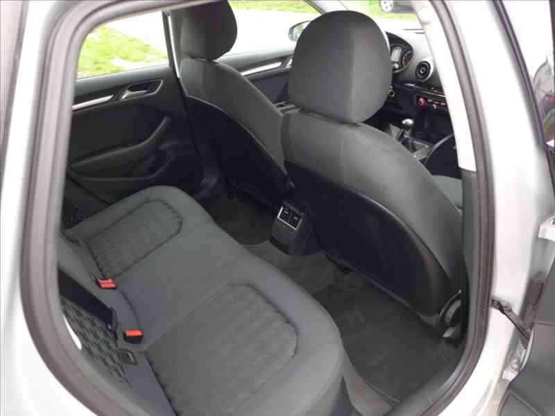 Audi A3 2,0 TDi 110kw NAVI, 1.MAJITEL - foto 9