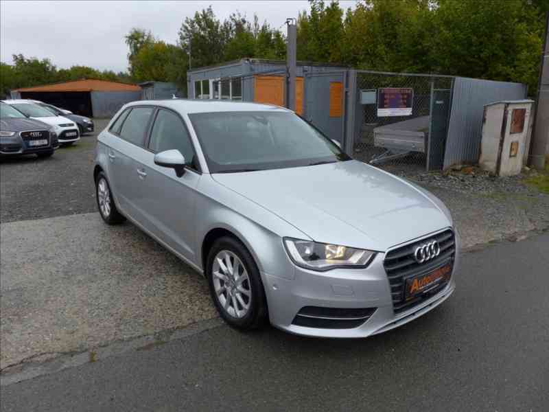 Audi A3 2,0 TDi 110kw NAVI, 1.MAJITEL - foto 2