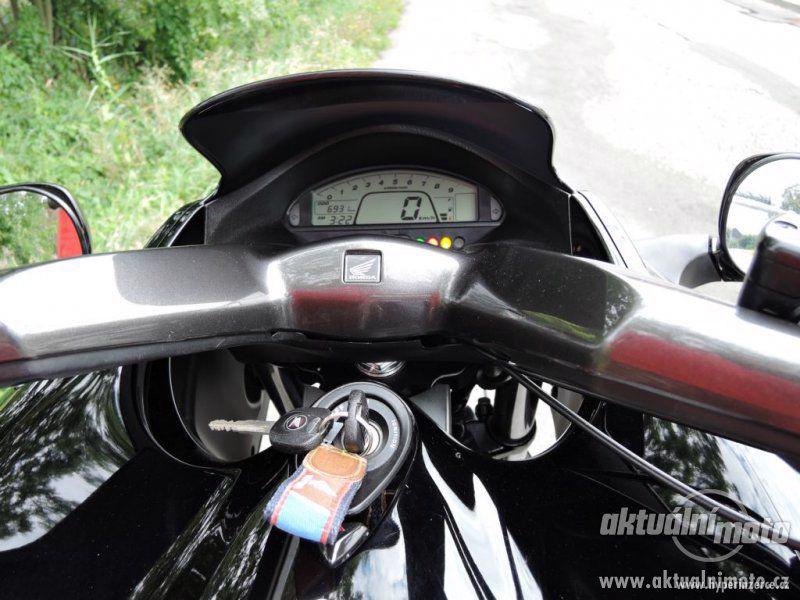 Prodej motocyklu Honda DN-01 - foto 4